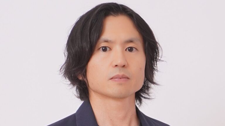 Azalea’s Sweet Honey ミュージックビデオ作品の受賞と公開